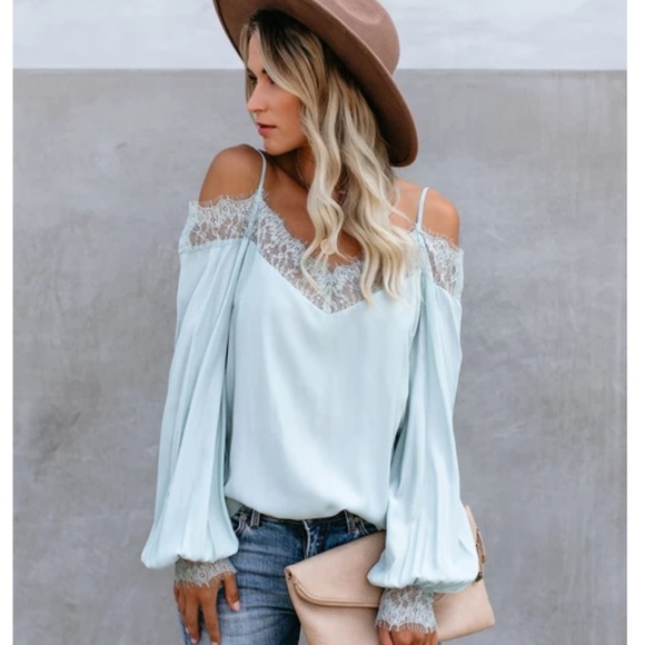 BASJA Off Shoulder Lace Blouse - Picture 8 of 8